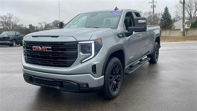 used 2023 GMC Sierra 1500 car, priced at $46,900