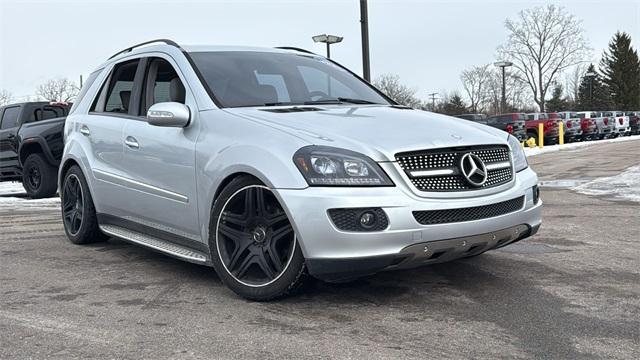 used 2007 Mercedes-Benz M-Class car, priced at $4,800