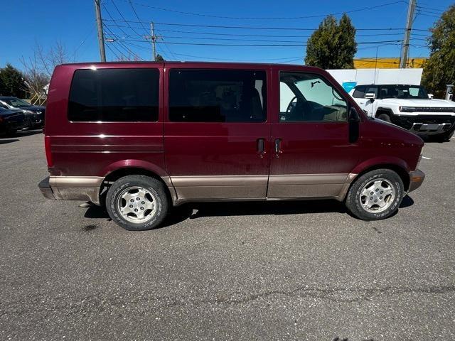 used 2004 Chevrolet Astro car, priced at $7,900