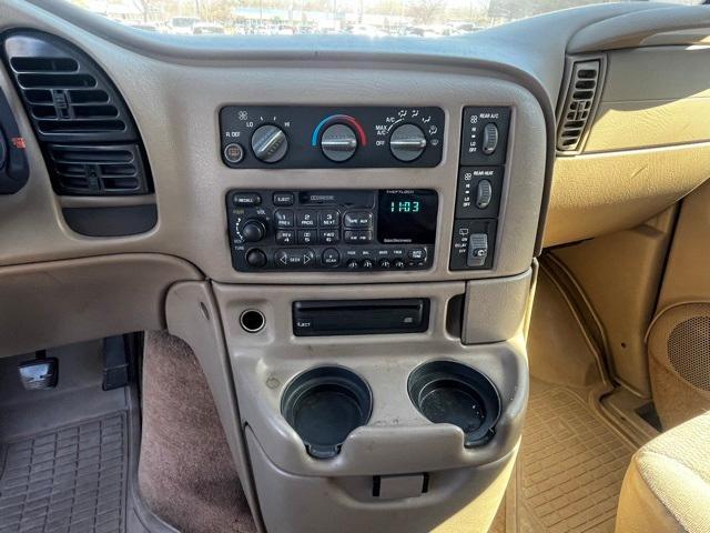 used 2004 Chevrolet Astro car, priced at $7,900