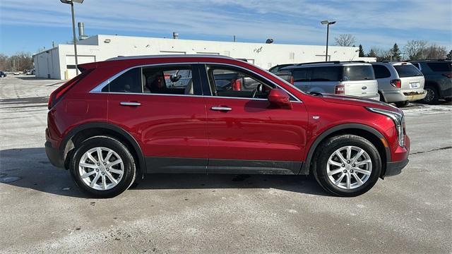 used 2022 Cadillac XT4 car, priced at $26,900