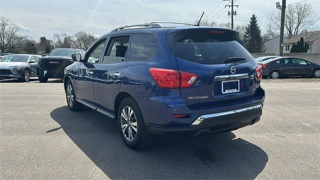 used 2018 Nissan Pathfinder car, priced at $9,200