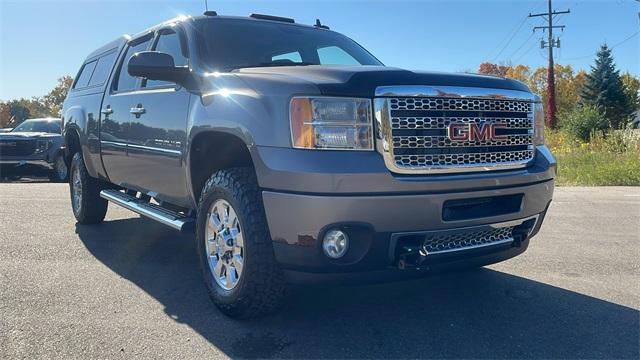 used 2012 GMC Sierra 2500 car, priced at $25,900