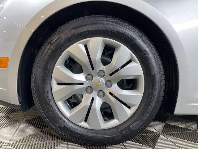 used 2012 Chevrolet Cruze car, priced at $6,832