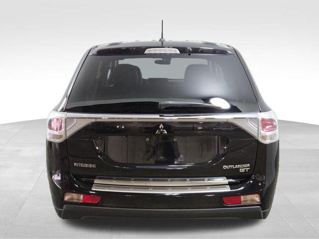 used 2014 Mitsubishi Outlander car, priced at $7,995