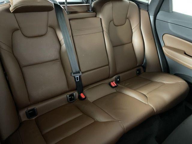 used 2022 Volvo XC60 car, priced at $29,724