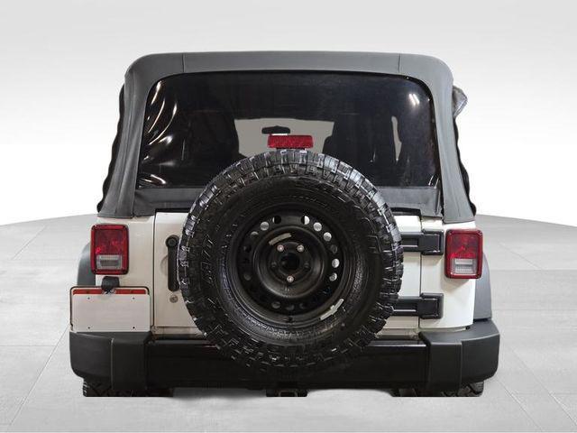 used 2015 Jeep Wrangler Unlimited car, priced at $14,895