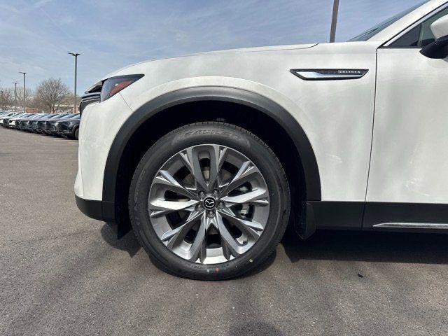 new 2025 Mazda CX-90 car, priced at $52,600
