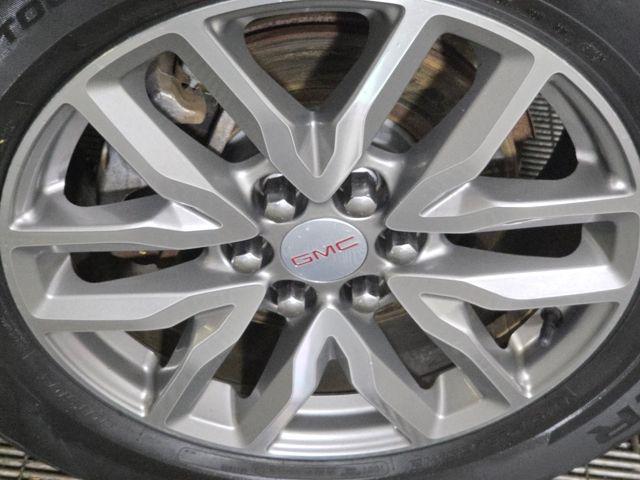 used 2017 GMC Acadia car, priced at $16,104