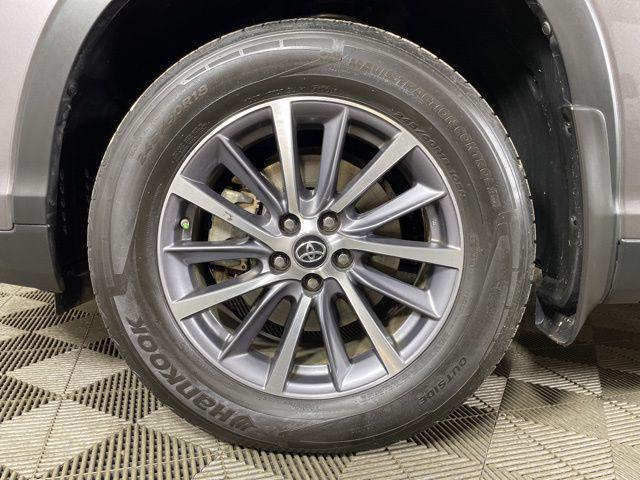 used 2019 Toyota Highlander Hybrid car, priced at $30,535