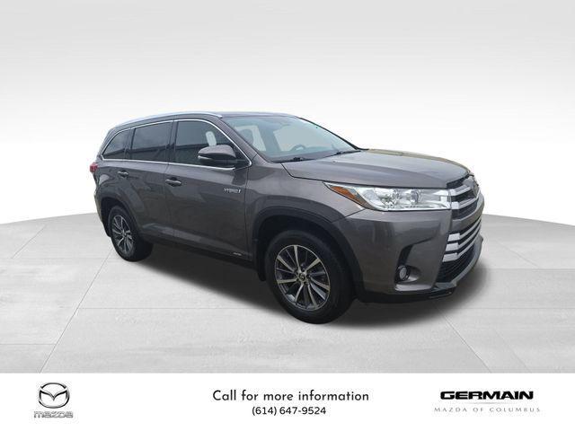 used 2019 Toyota Highlander Hybrid car, priced at $31,357