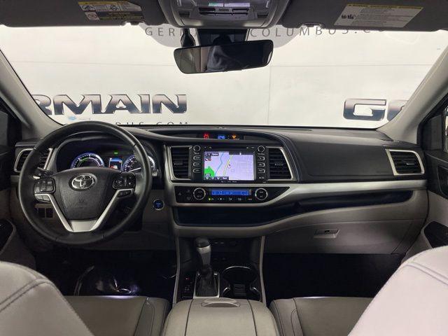 used 2019 Toyota Highlander Hybrid car, priced at $30,535