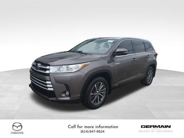 used 2019 Toyota Highlander Hybrid car, priced at $31,357