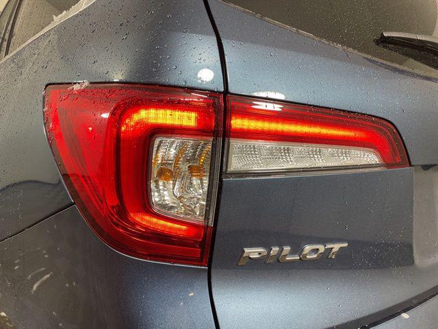 used 2020 Honda Pilot car, priced at $21,043