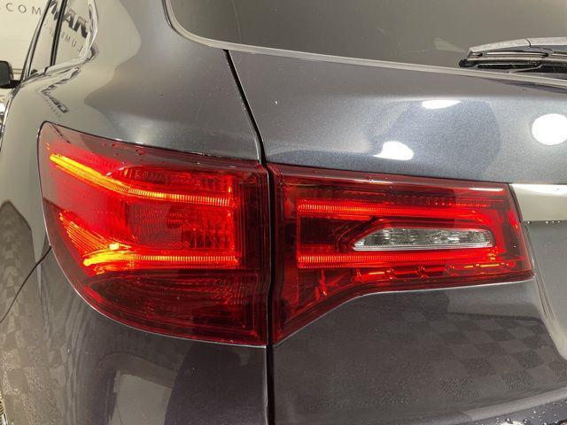 used 2020 Acura MDX car, priced at $27,195