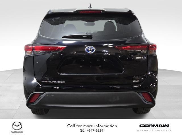 used 2022 Toyota Highlander Hybrid car, priced at $36,546