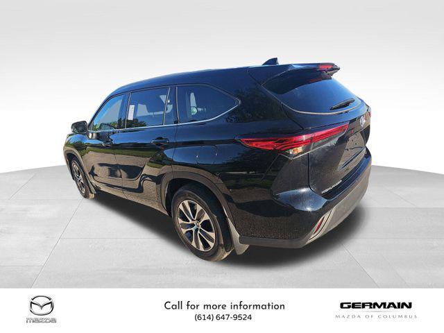 used 2022 Toyota Highlander Hybrid car, priced at $37,840