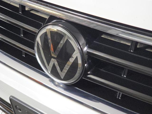 used 2022 Volkswagen Tiguan car, priced at $18,495