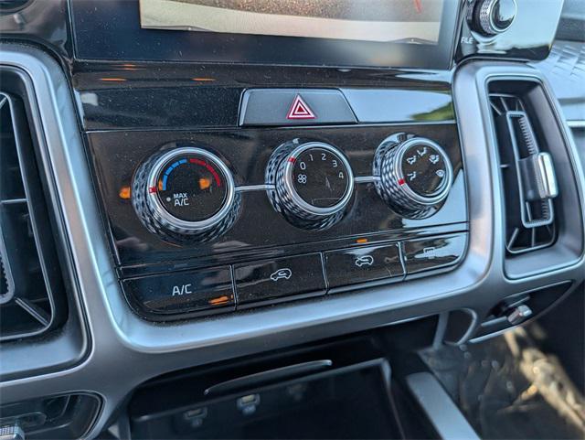 used 2022 Kia Sorento car, priced at $21,192