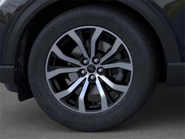 new 2025 Ford Explorer car, priced at $46,671