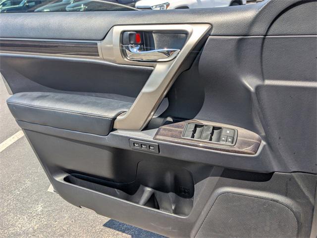 used 2020 Lexus GX 460 car, priced at $46,995