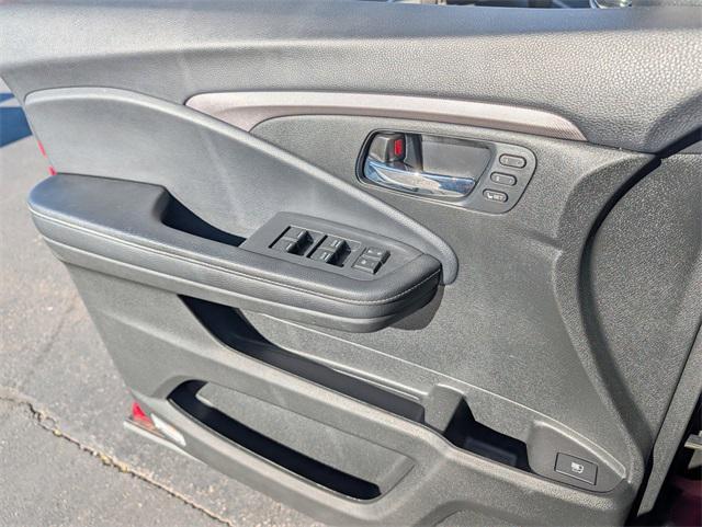 used 2022 Honda Ridgeline car, priced at $34,386