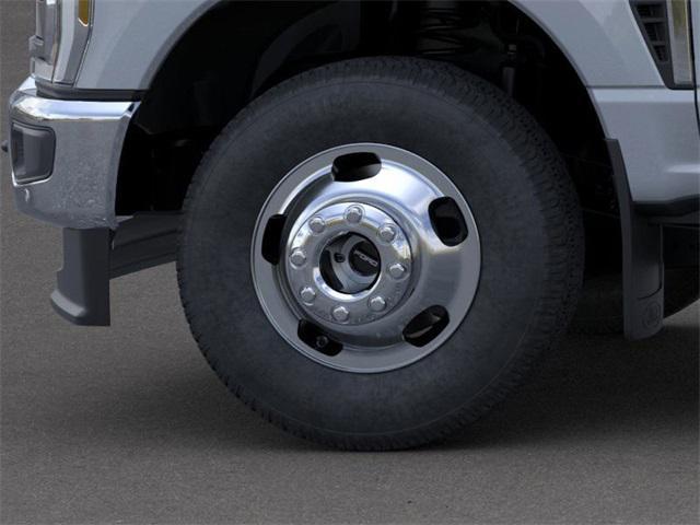 new 2025 Ford F-350 car, priced at $92,951