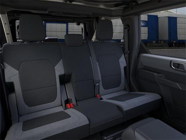 new 2025 Ford Bronco car, priced at $41,369