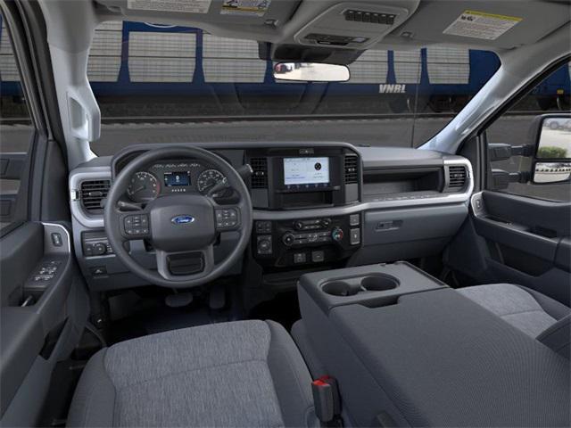 new 2025 Ford F-250 car, priced at $54,678