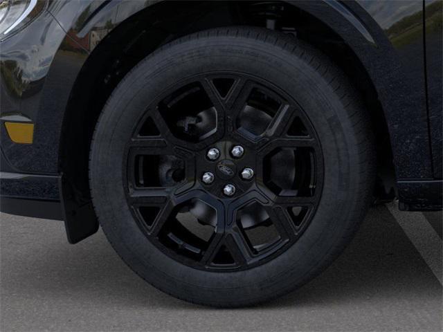new 2025 Ford Maverick car, priced at $40,021