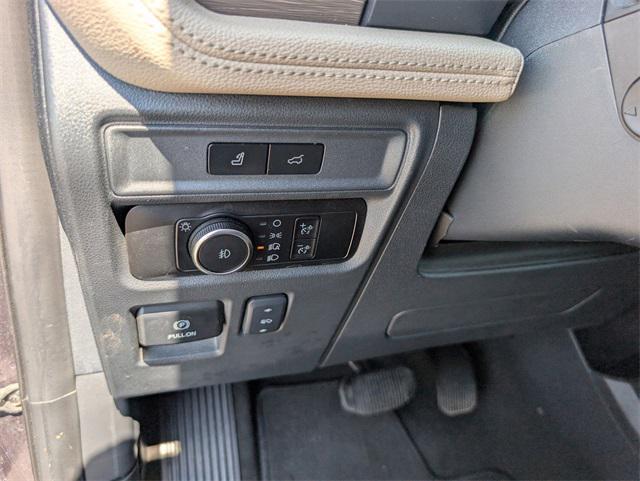 used 2024 Ford Expedition car, priced at $56,959