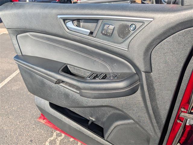 used 2024 Ford Edge car, priced at $31,319