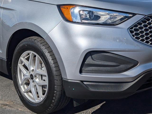 used 2023 Ford Edge car, priced at $30,306