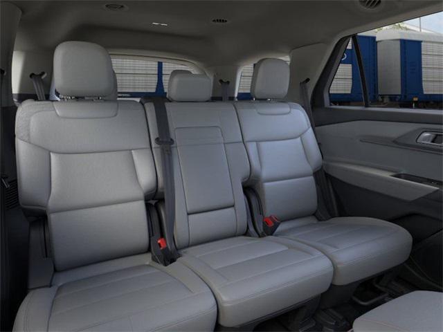new 2025 Ford Explorer car, priced at $48,585