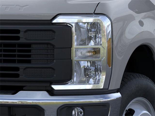 new 2025 Ford F-350 car, priced at $74,310