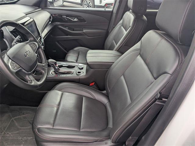 used 2023 Chevrolet Traverse car, priced at $43,995