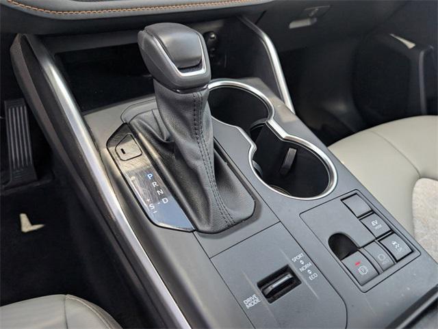 used 2023 Toyota Highlander Hybrid car, priced at $46,995