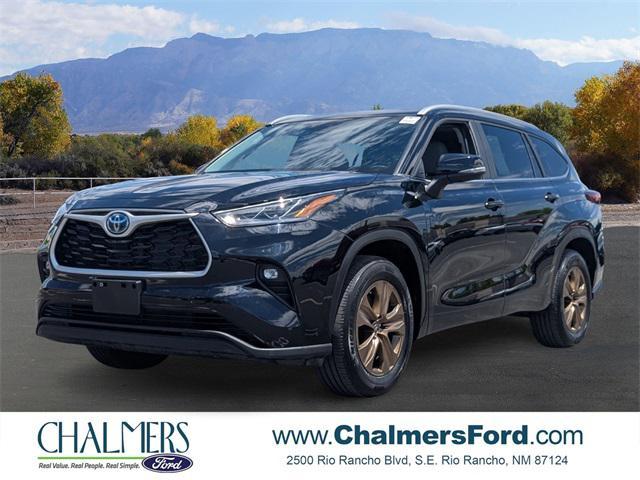 used 2023 Toyota Highlander Hybrid car, priced at $46,995