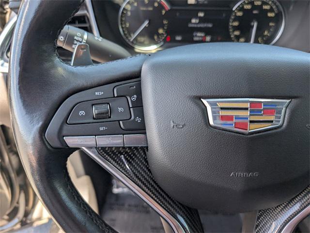 used 2020 Cadillac XT6 car, priced at $33,999
