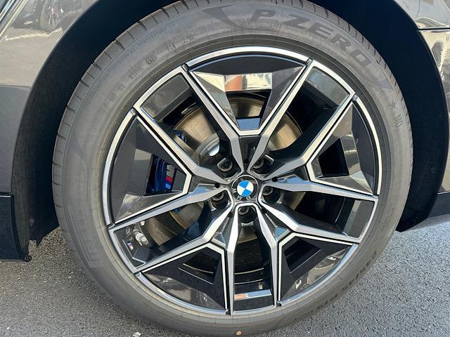 new 2026 BMW i5 car, priced at $82,275