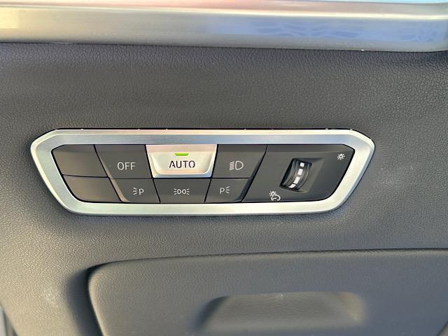 used 2023 BMW X7 car, priced at $71,900