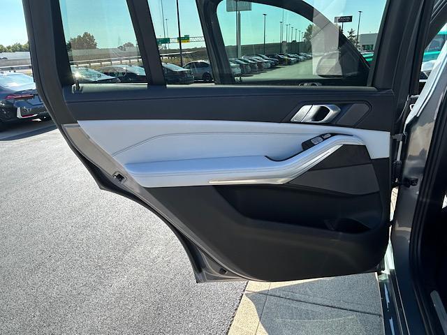 used 2023 BMW X7 car, priced at $71,900