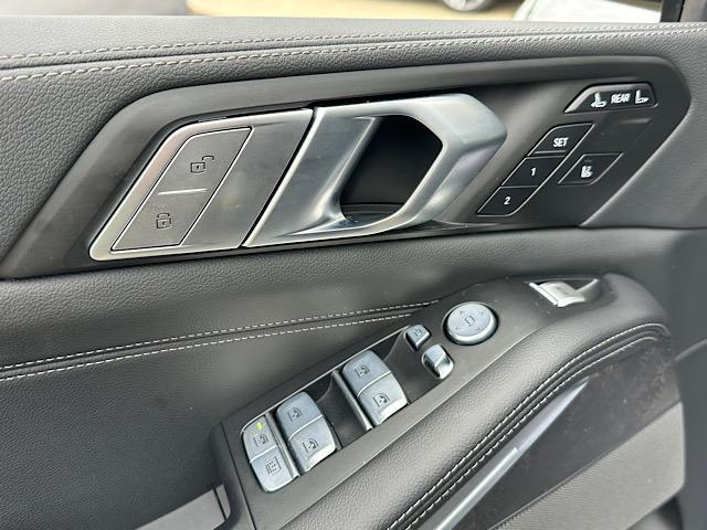 used 2022 BMW X7 car, priced at $59,900