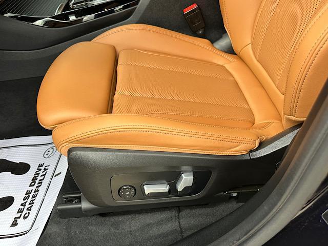 used 2022 BMW X3 car, priced at $38,900