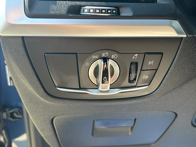 used 2022 BMW X3 car, priced at $39,900