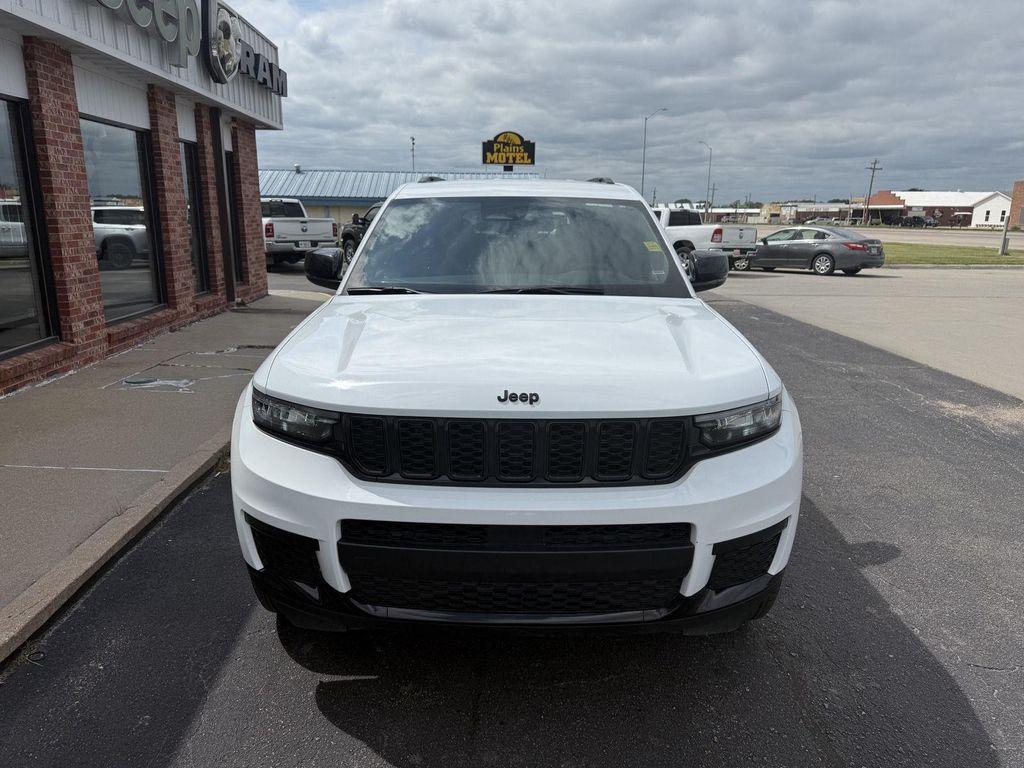 used 2024 Jeep Grand Cherokee L car, priced at $34,995