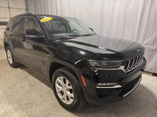 used 2023 Jeep Grand Cherokee car, priced at $37,995