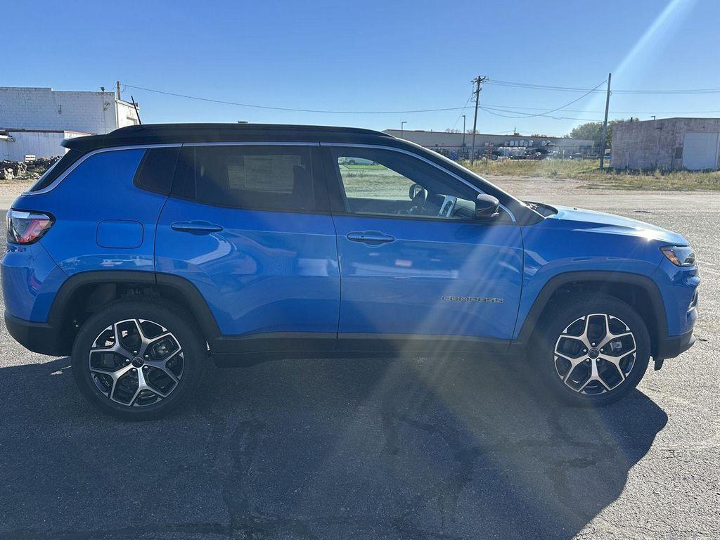 new 2026 Jeep Compass car, priced at $32,995