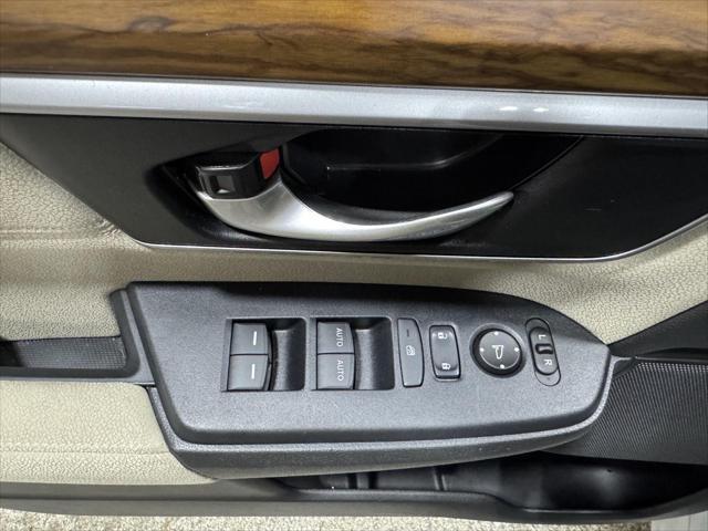 used 2019 Honda CR-V car, priced at $25,995