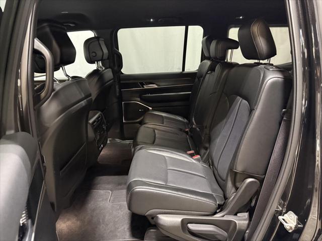 used 2024 Jeep Wagoneer car, priced at $55,995